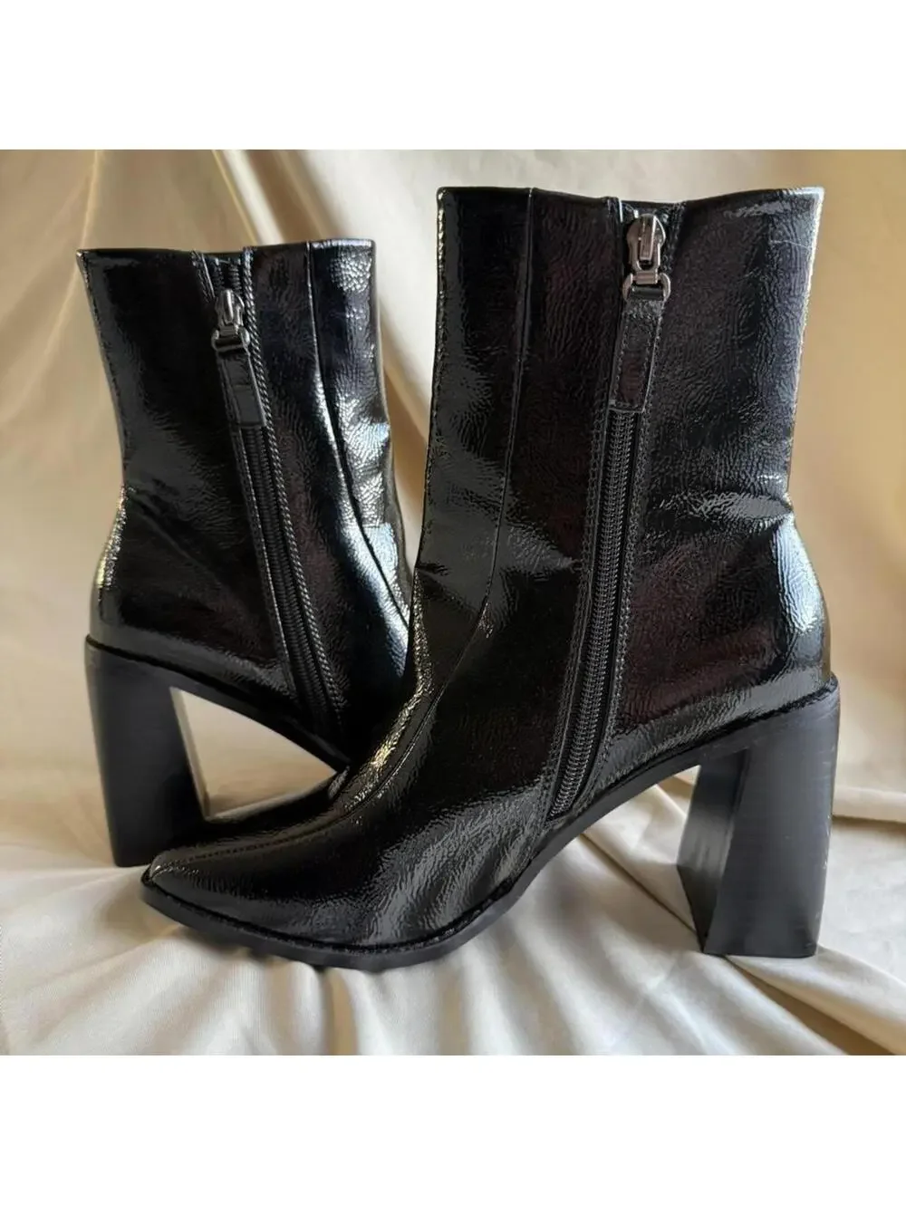 Princess Polly Kia‎ Boots Black Patent Square Toe Block Heel Ankle Boots Size 8